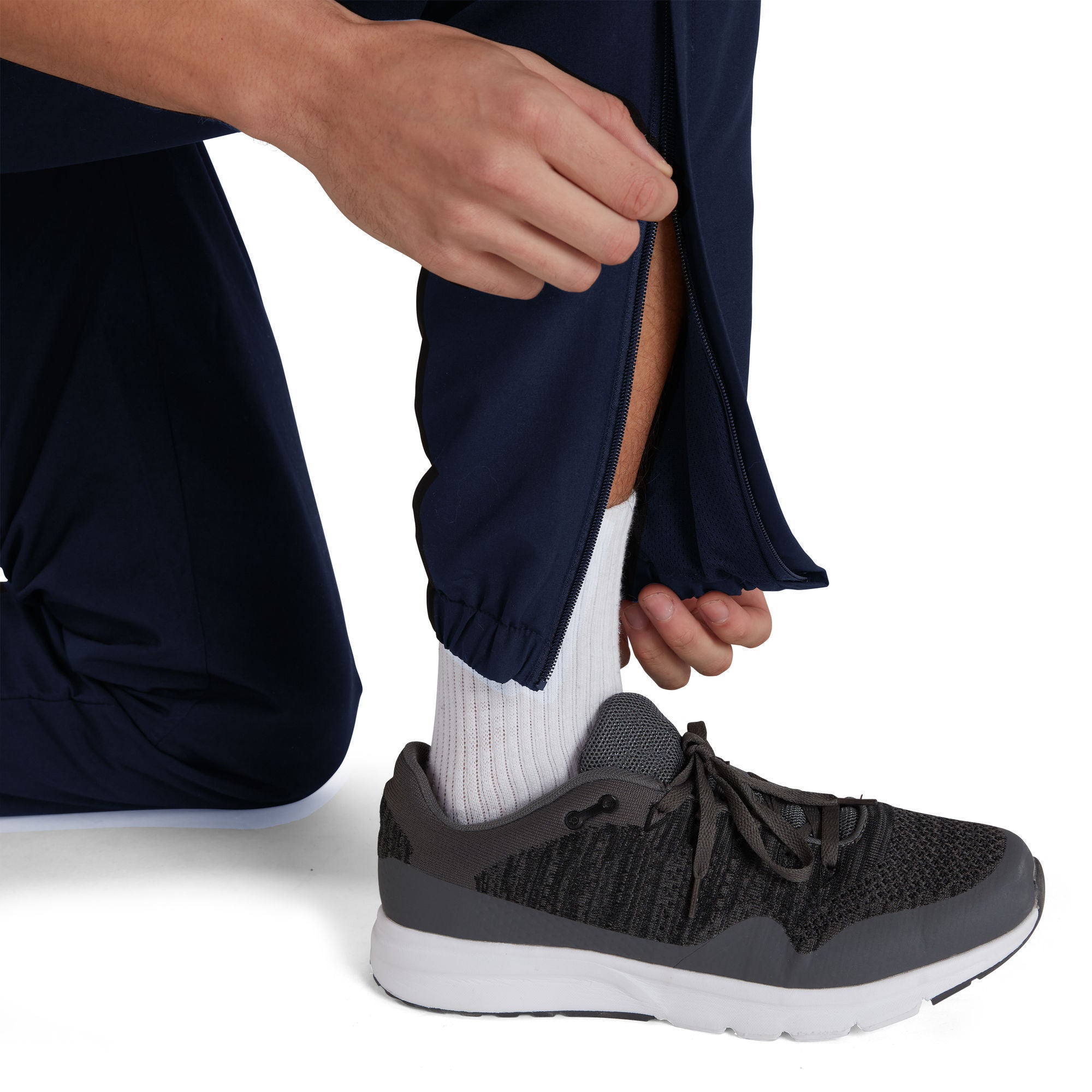 CLUB TRACK PANT AM Herren Trainingshose | Navy